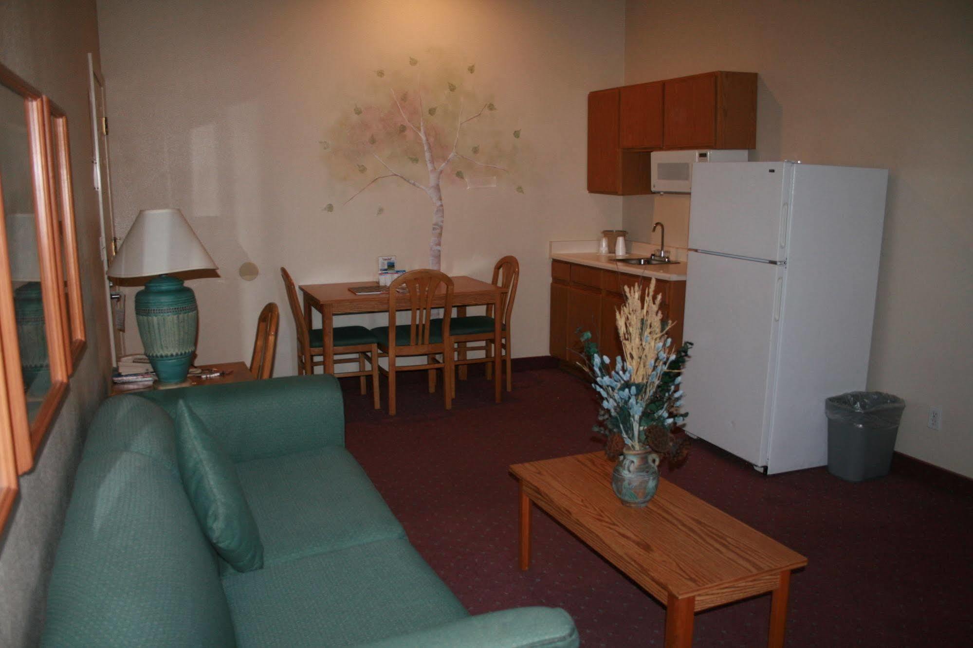 Hotel Carson Plaza