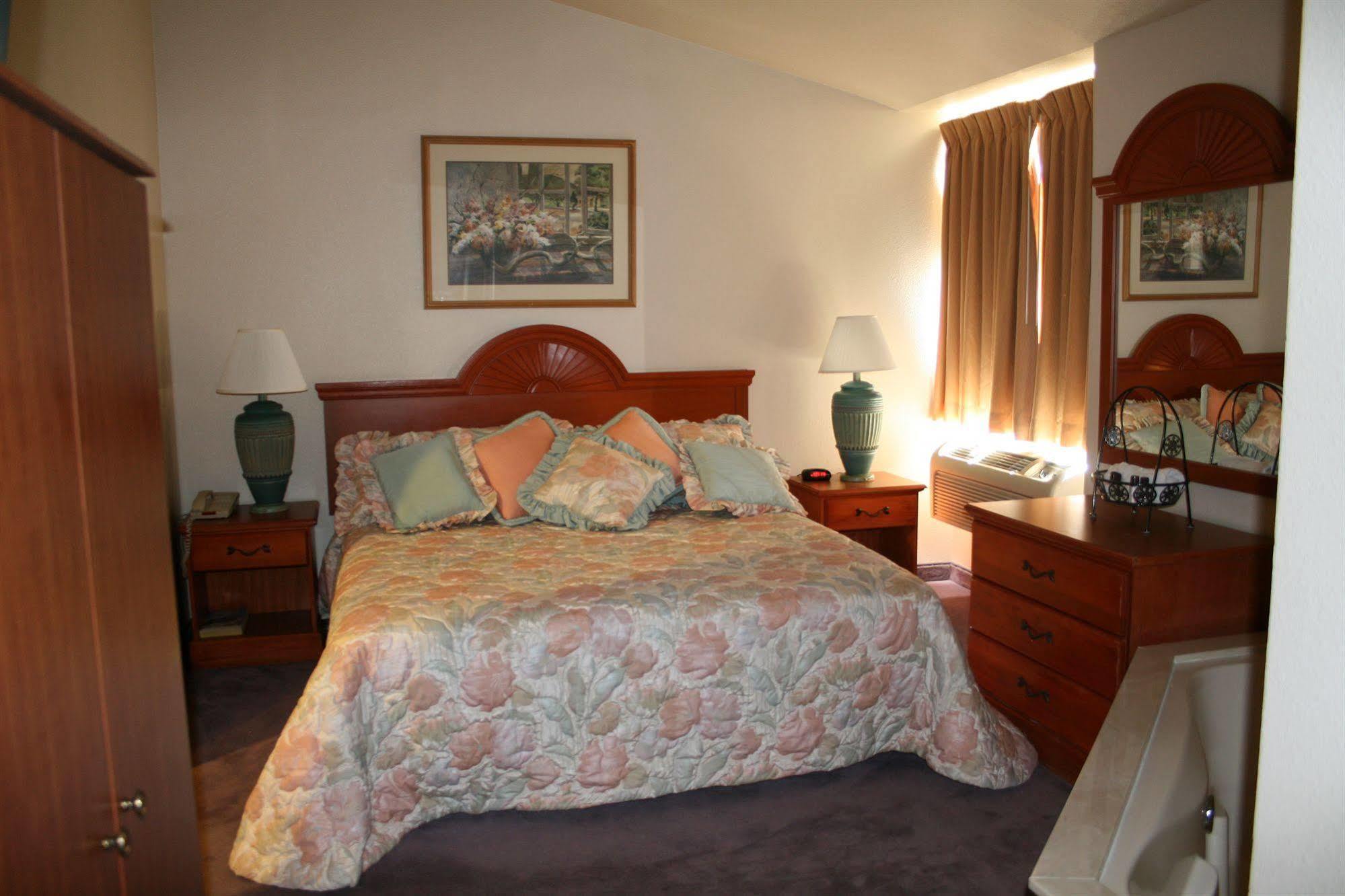 Carson Plaza Hotel Carson City